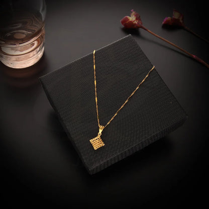 Gold Necklace (Chain With Rhombus Shaped Pendant) 22Kt - Fkjnkl22K5611 Necklaces