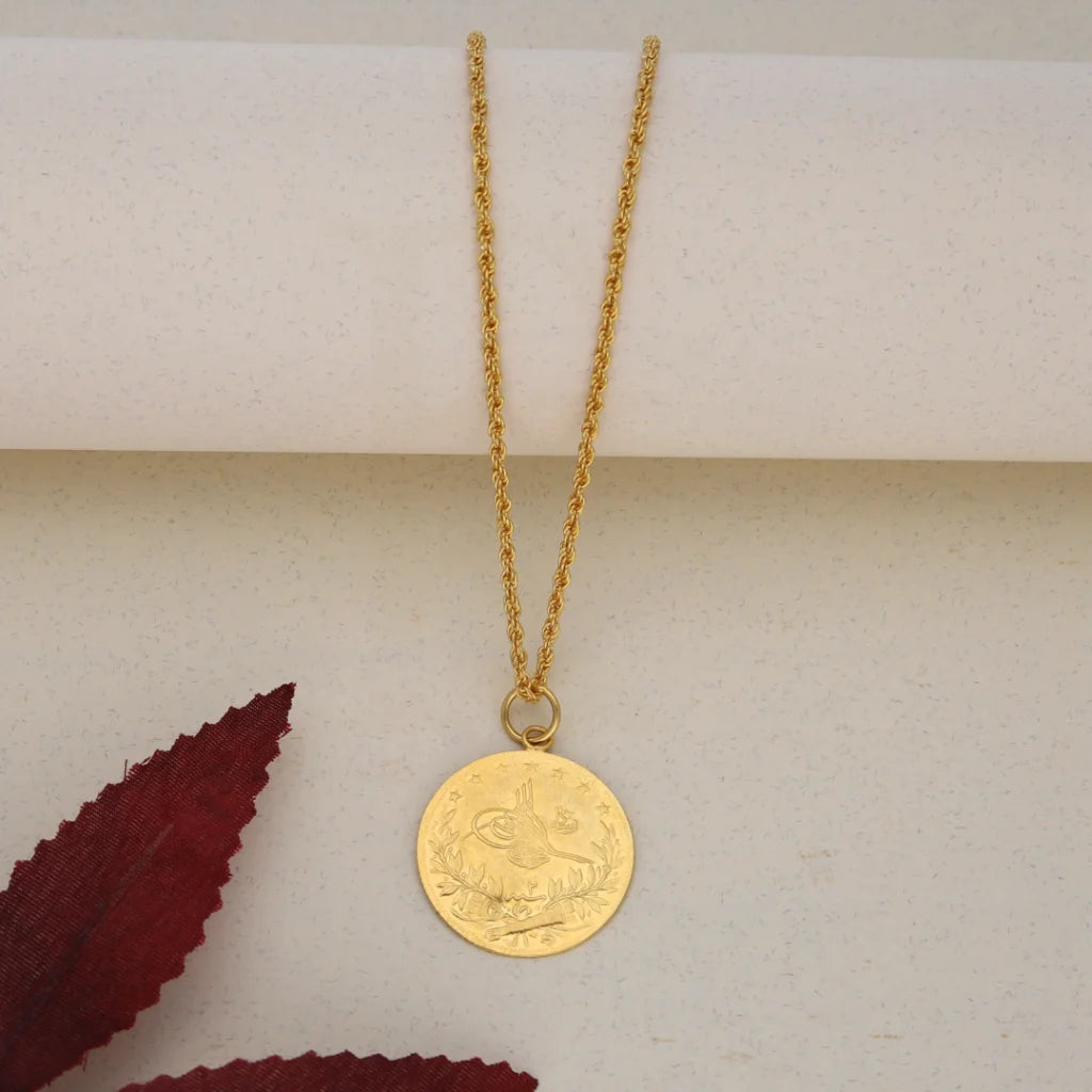 Gold Necklace (Chain With Round Shaped Pendant) 21Kt- Fkjnkl21K7699 Necklaces