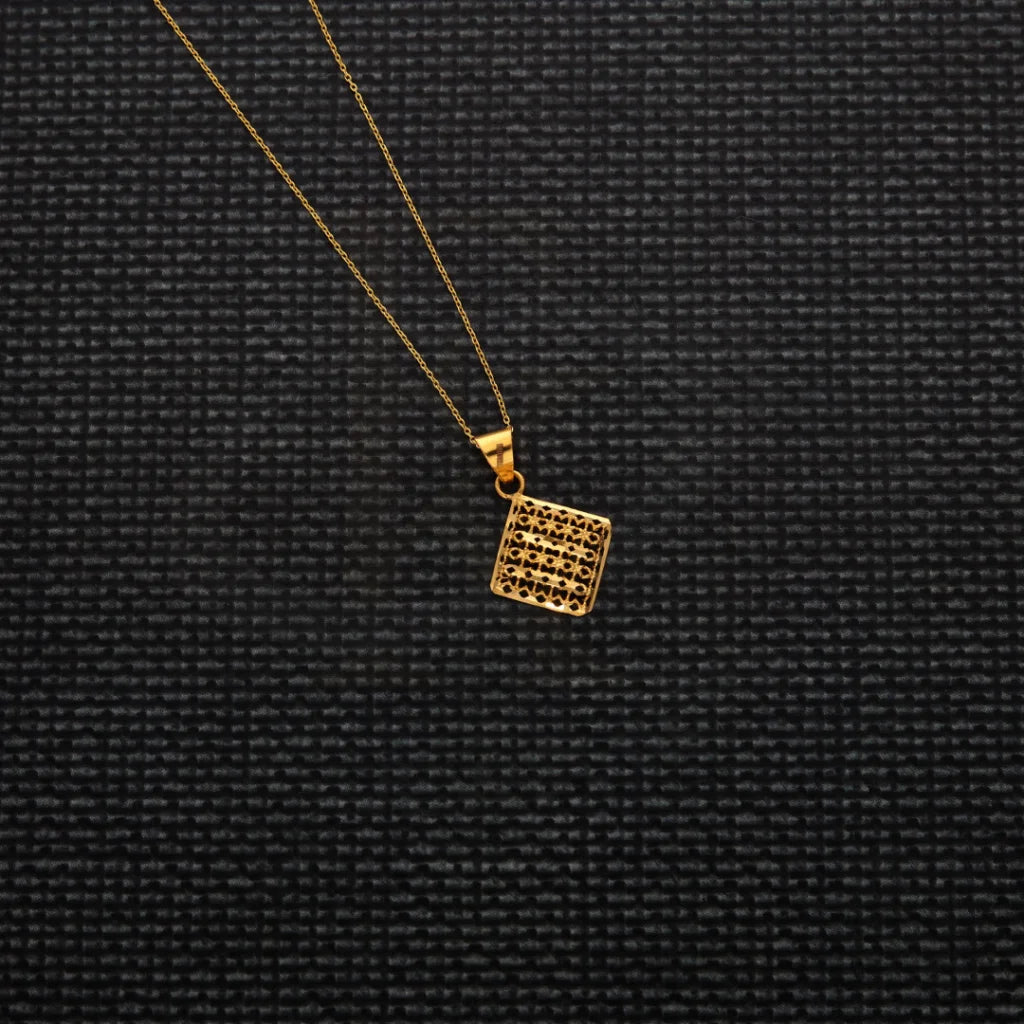 Gold Necklace (Chain With Square Pendant) 21Kt - Fkjnkl21Km8218 Necklaces