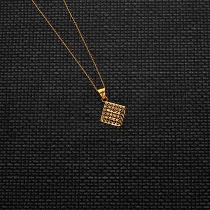 Gold Necklace (Chain With Square Pendant) 21Kt - Fkjnkl21Km8218 Necklaces