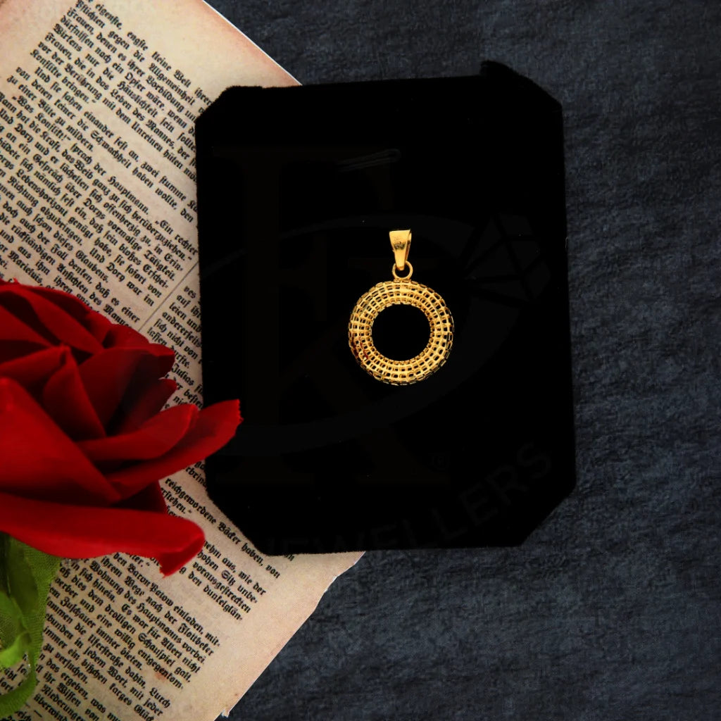 Gold Open Circle Pendant 21Kt - Fkjpnd21Km8424 Pendants