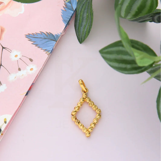 Gold Rectangle Pendant 21Kt - Fkjpnd21Km8207 Pendants