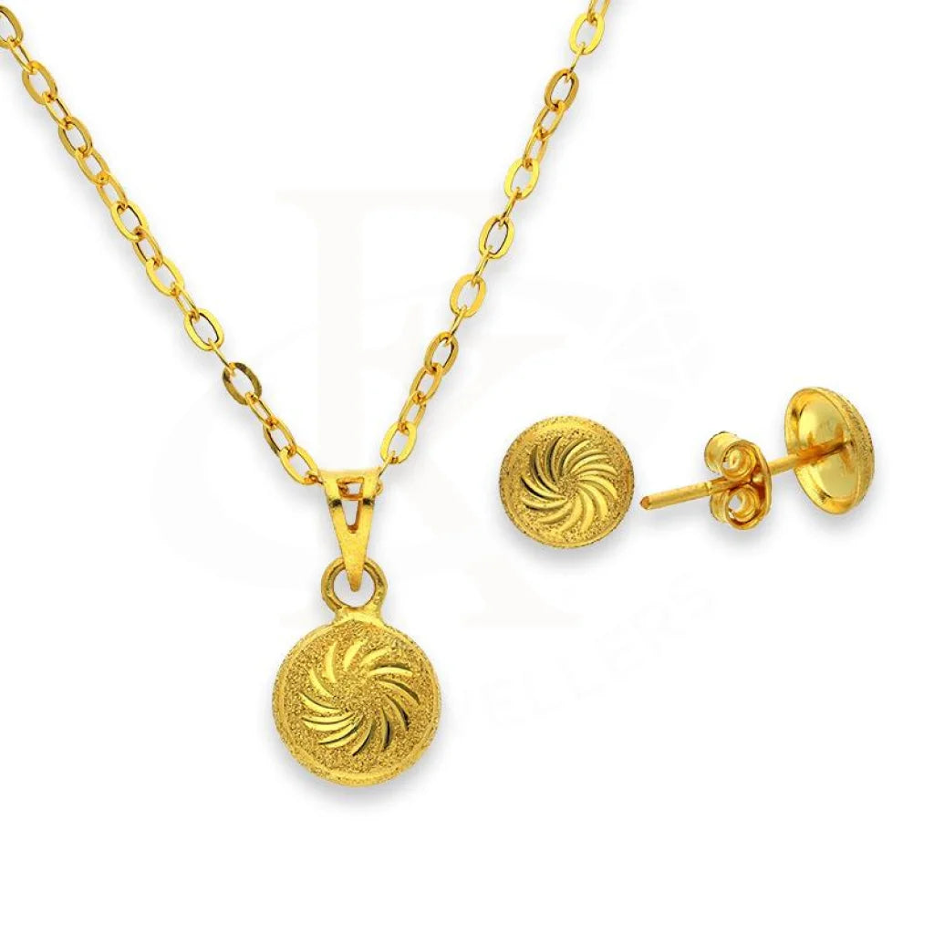 Gold Round Pendant Set (Necklace And Earrings) 18Kt - Fkjnklst18K2232 Sets