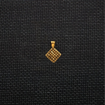 Gold Square Pendant 21Kt - Fkjpnd21Km8218 Pendants