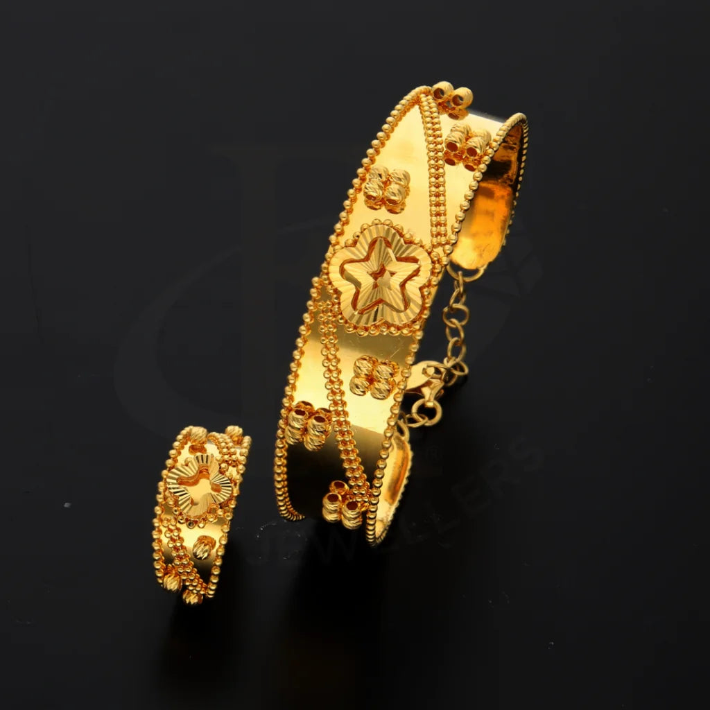 Gold Star Design Bangle Set (Bangle And Ring) 21Kt - Fkjset21Km8682 Pendant Sets