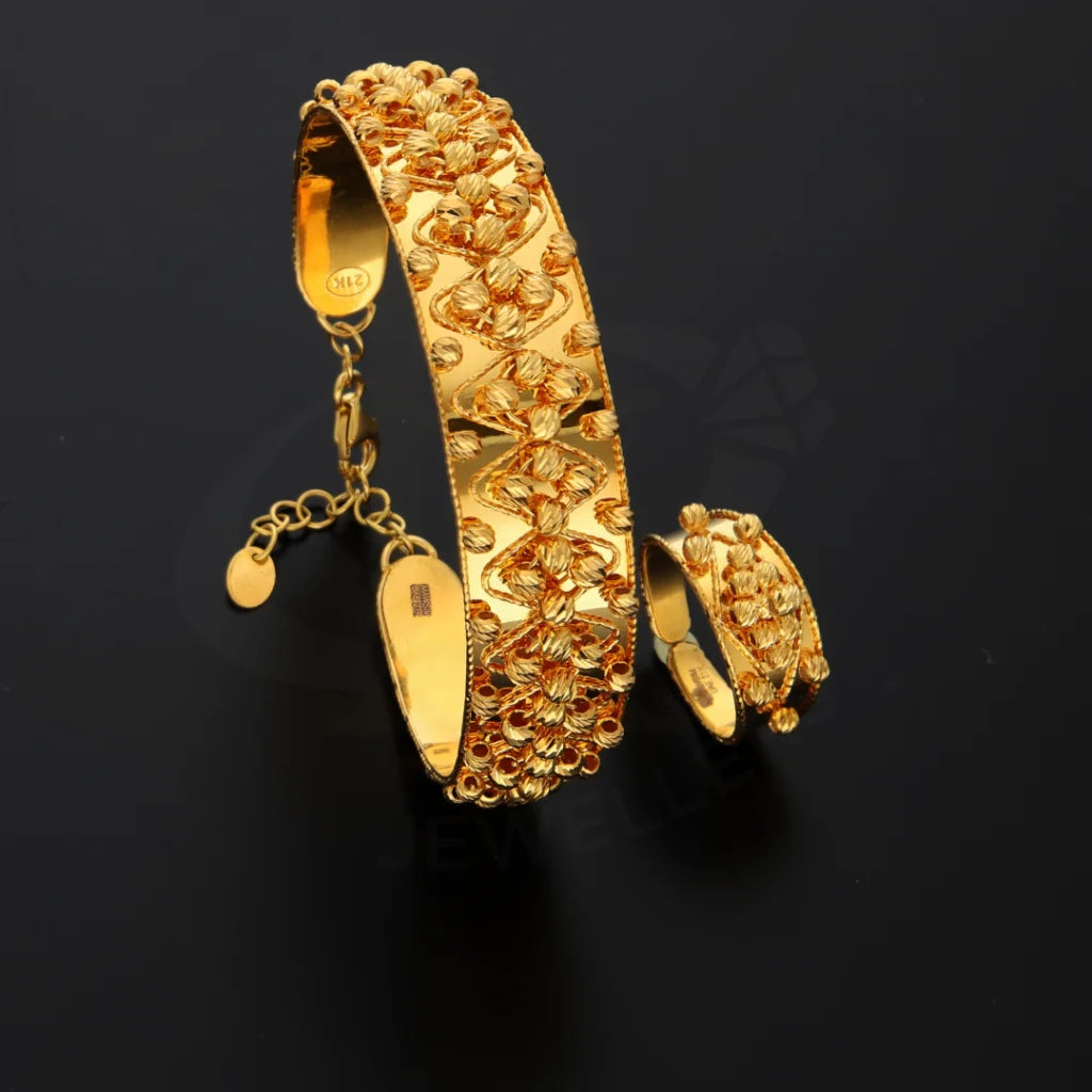 Gold Waves Design Stud Stone Bangle Set (Bangle And Ring) 21Kt - Fkjset21Km8686 Pendant Sets