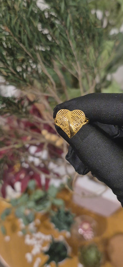 Gold Filigree Heart Ring 21KT - FKJRN21KM11130