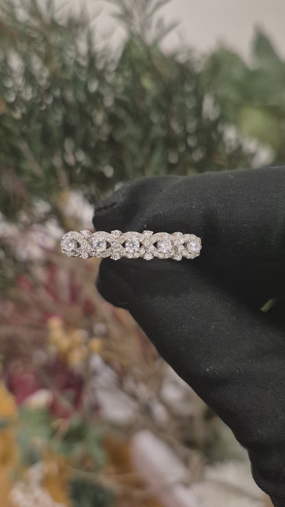 Sterling Silver 925 Cluster Style Ring - FKJRNSL11026