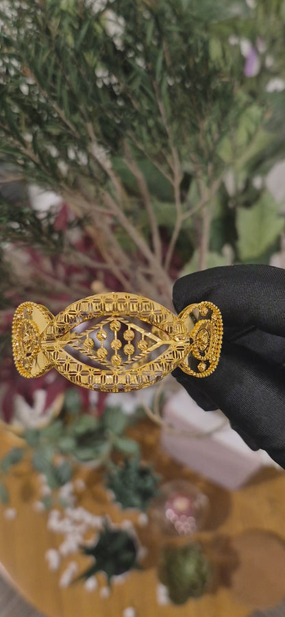 Gold Heritage Design Bangle 21KT - FKJBNG21KM11213