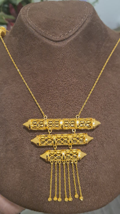 Gold Triple Row Filigree Necklace 21KT - FKJNKL21KM10379