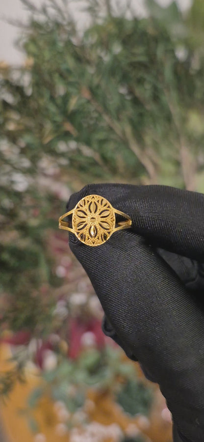 Gold Floral Filigree Ring 21KT - FKJRN21KM11136