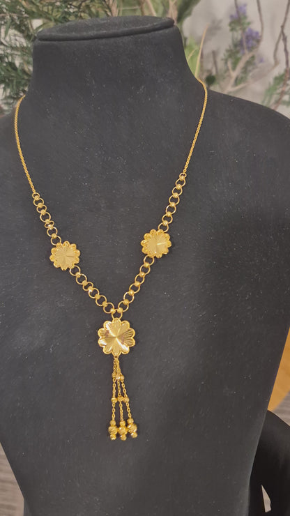 Gold Flower Shaped Tassel Necklace 21KT - FKJNKL21KM11916