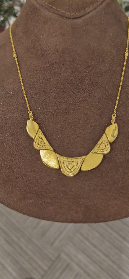 Gold Artistic Link Necklace 21KT - FKJNKL21KM11599