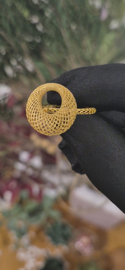 Gold Circle Mesh Ring 21KT - FKJRN21KM11192