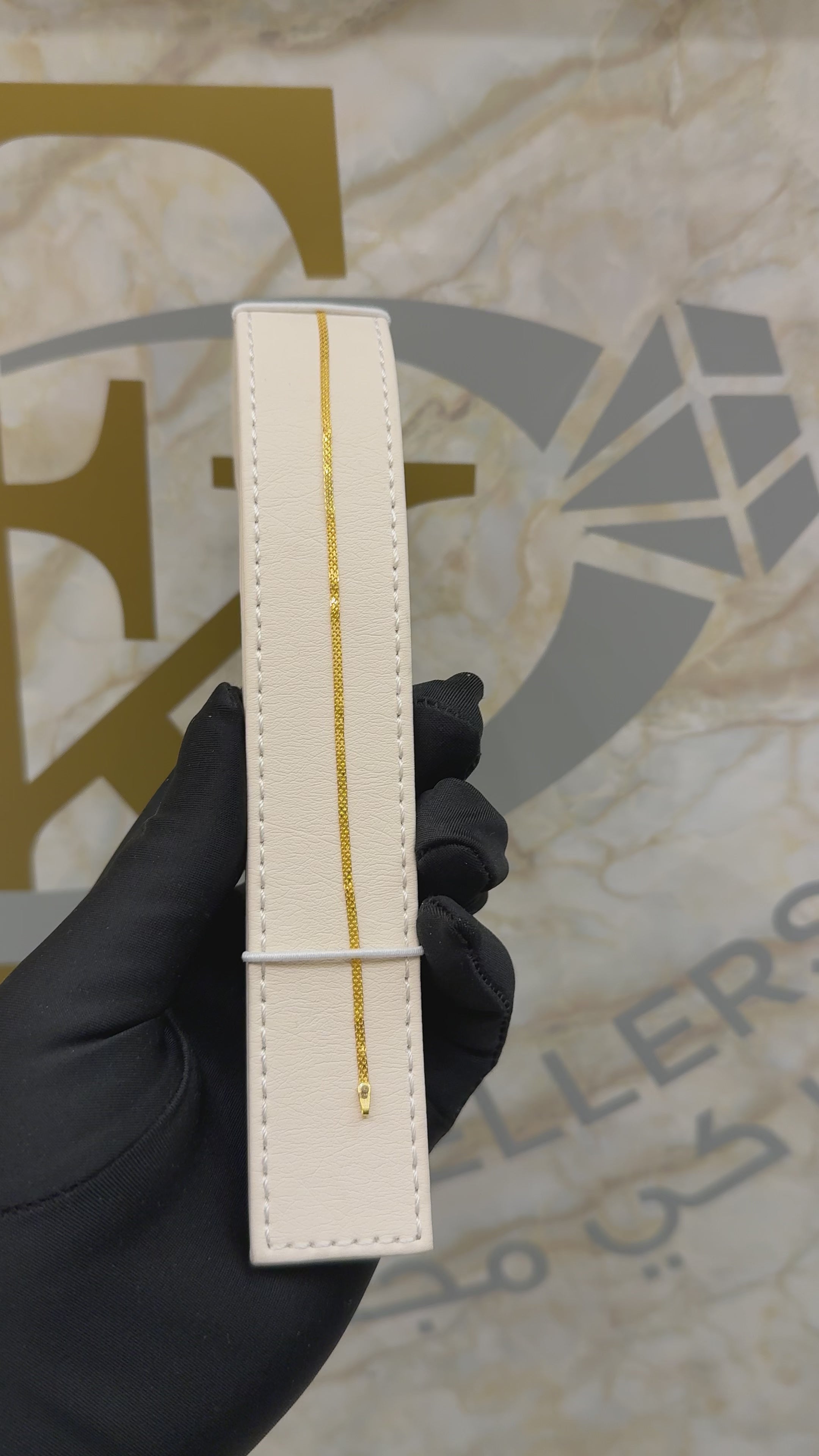 Gold Flat Bracelet 21KT - FKJBRL21KM8368