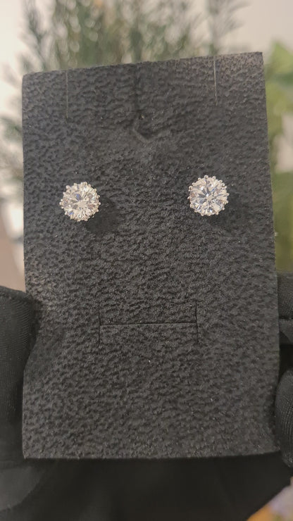 Sterling Silver 925 Sparkle Studs Earrings - FKJERNSL10810