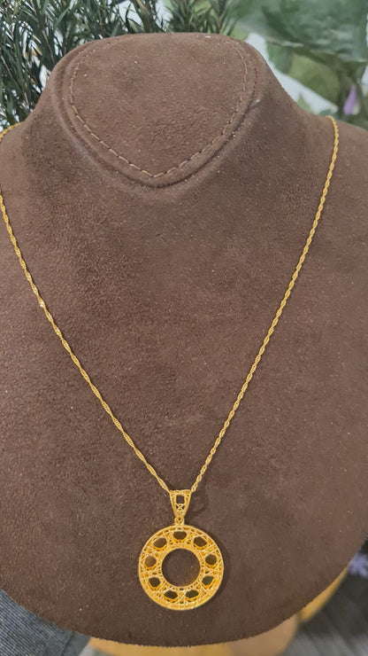 Gold Hollow Round Pendant With Chain 21KT - FKJNKL21KM10893