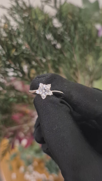 Sterling Silver 925 Star Halo Ring - FKJRNSL10986