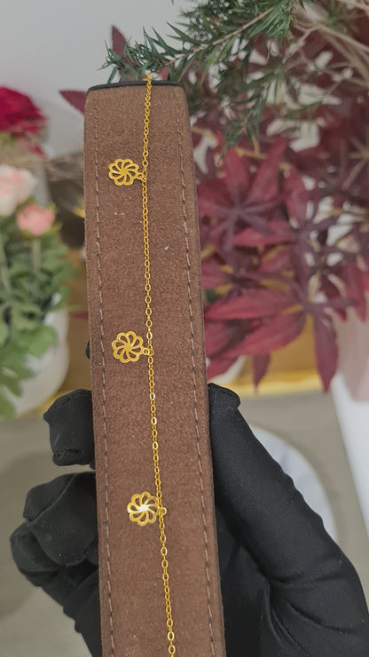 Gold Floral Charm Bracelet 21KT - FKJBRL21KM10516