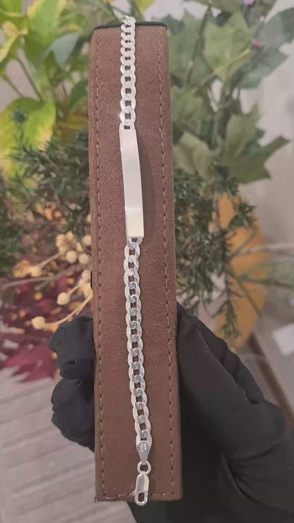<tc>سوار بروابط كيرب عريضة من الفضة الإسترلينية عيار 925 - FKJBRLSL10695</tc>