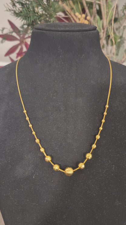Gold Balls Shaped Necklace 21KT - FKJNKL21KM11911