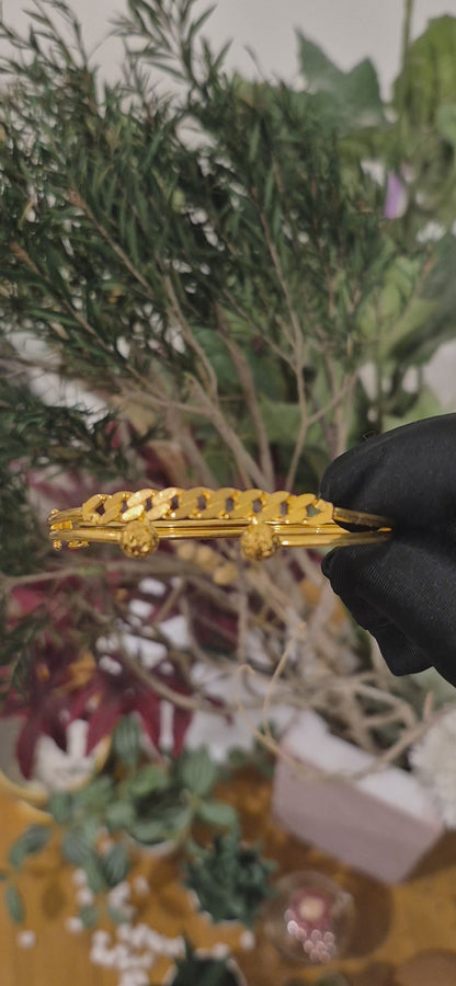 Gold Classic Linked Bangle 21KT - FKJBNG21KM11219