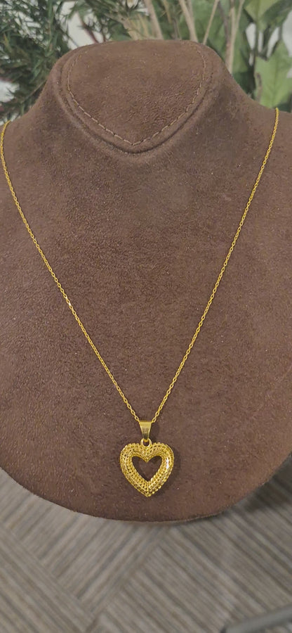 Gold Filigree Heart Necklace 21KT - FKJNKL21KM11438