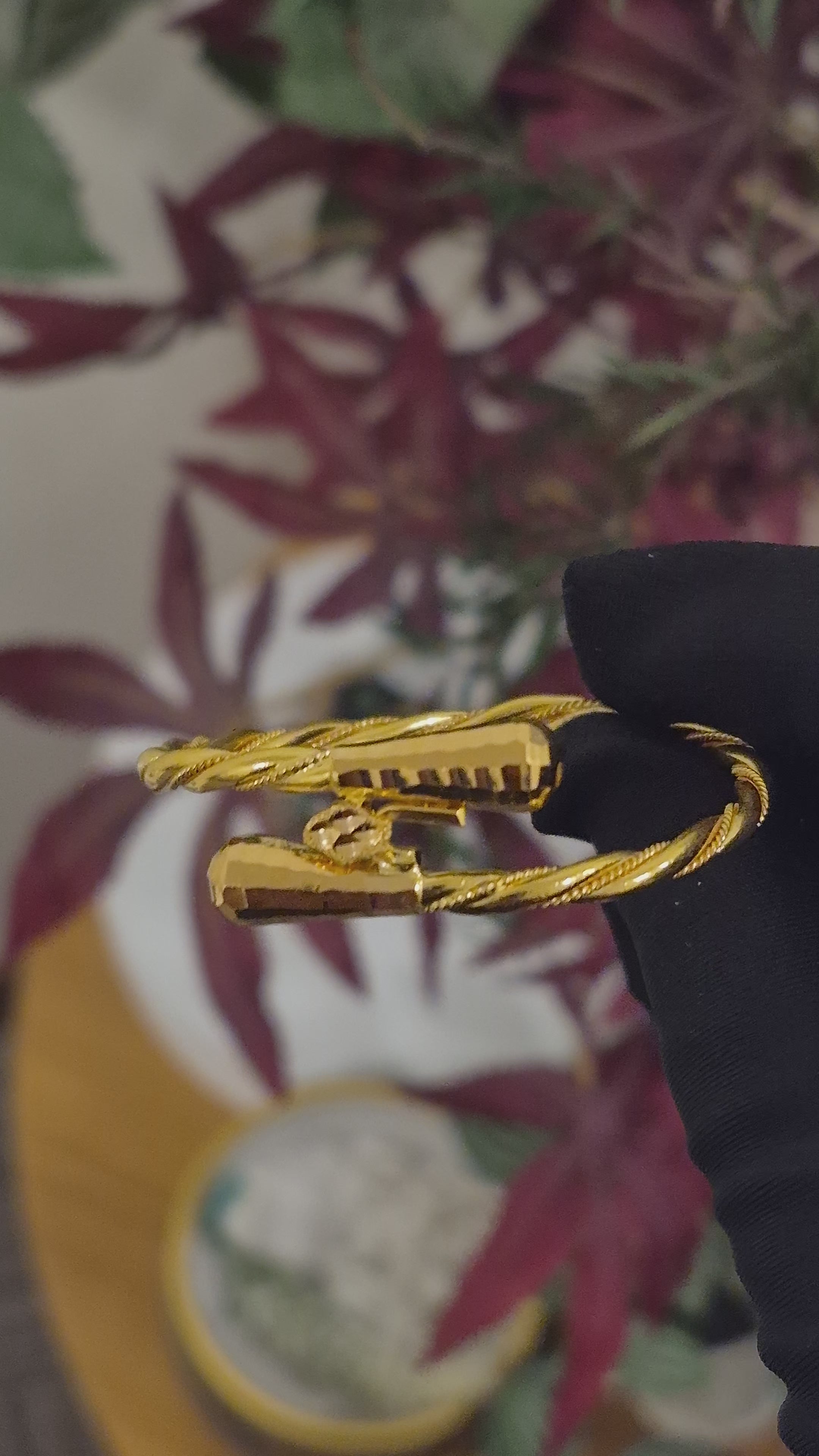 Gold Classic Twist Baby Bangle 21KT - FKJBNG21KM11823