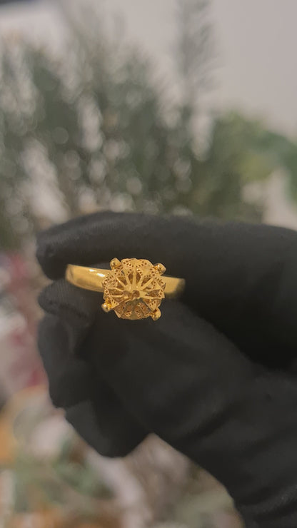 Gold Royal Floral Ring 21KT - FKJRN21KM10878