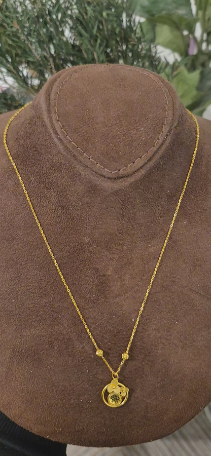 Gold Floral Medallion Necklace 21KT - FKJNKL21KM11223