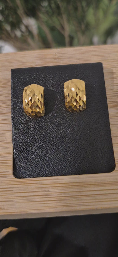 Gold Textured Earrings 21KT - FKJERN21KM11431