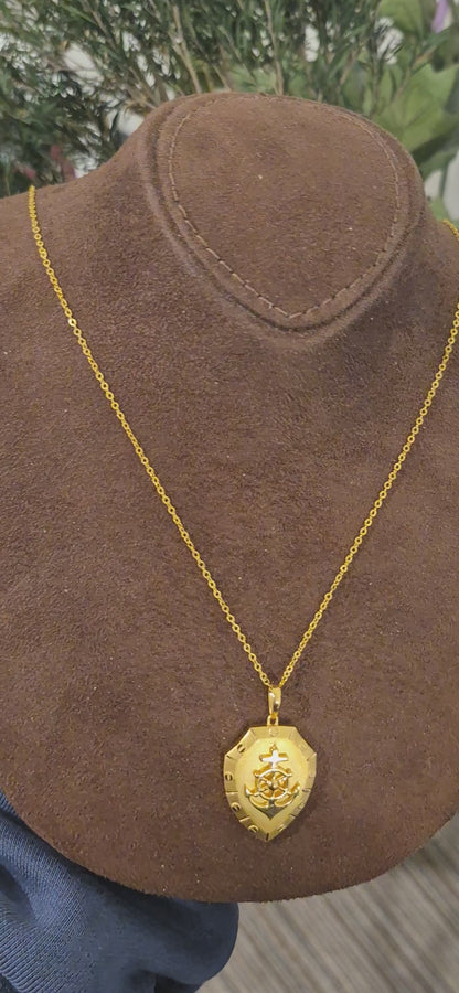 Gold Maritime Shield Necklace 21KT - FKJNKL21KM11333