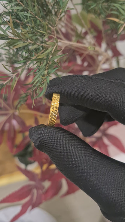 Gold Band Ring 21KT - FKJRN21KM10447
