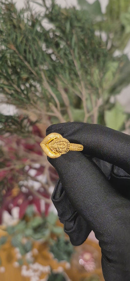 Gold Fluid Curve Ring 21KT - FKJRN21KM11165