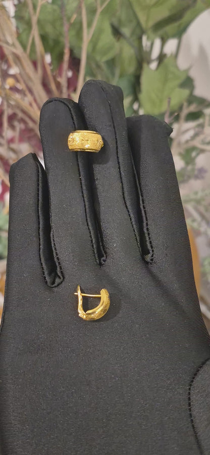 Gold Everyday Earrings 21KT - FKJERN21KM11388