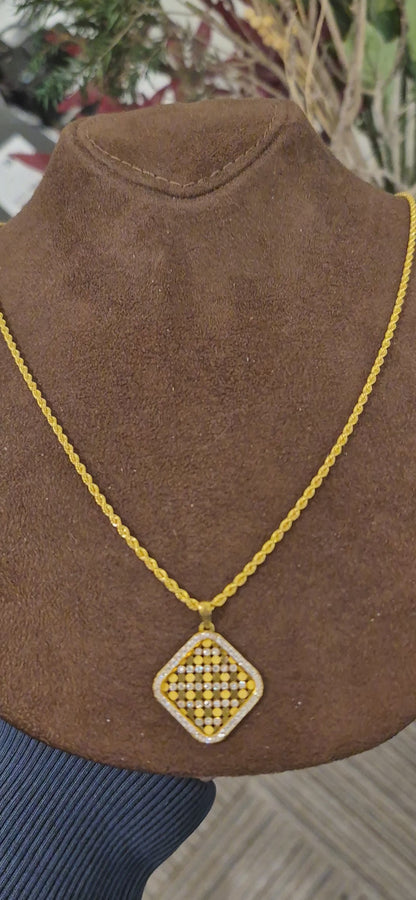 Gold Luxe Grid Necklace 21KT - FKJNKL21KM11453