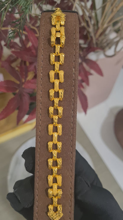 Gold Thick Strap Bracelet 21KT - FKJBRL21KM10446