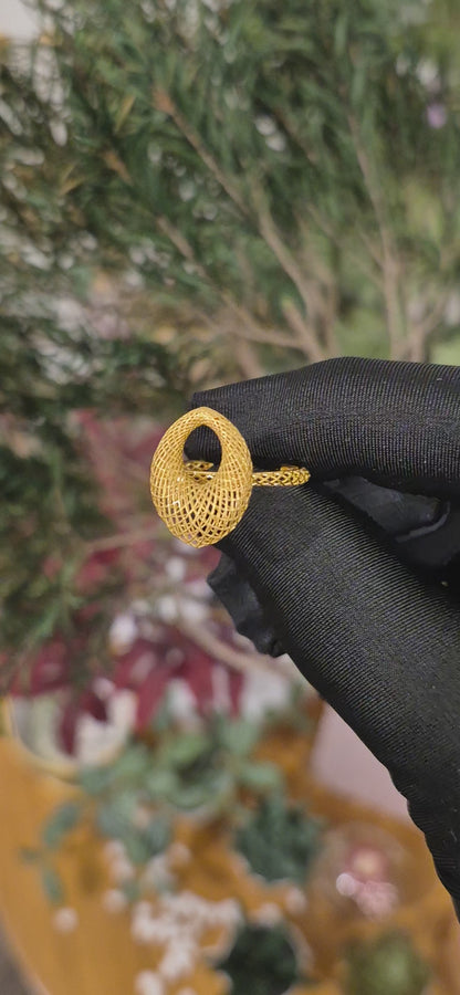 Gold Sculpt Ring 21KT - FKJRN21KM11127