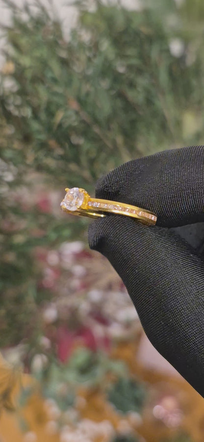 Gold Round Stone Cut Ring 21KT - FKJRN21KM11148