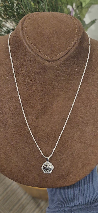 Sterling Silver 925 Rose Necklace (Chain with Pendant) - FKJNKLSL11098