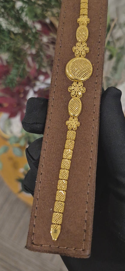 Gold Ethnic Style Bracelet 21KT - FKJBRL21KM11546