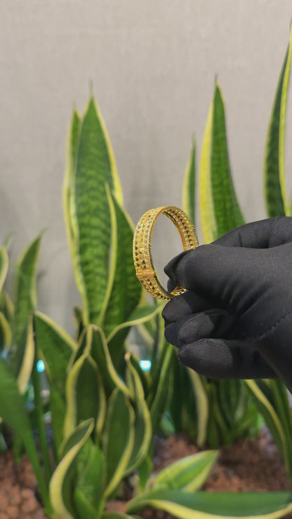 Gold Baby Bangle 21KT - FKJBNG21KM10110