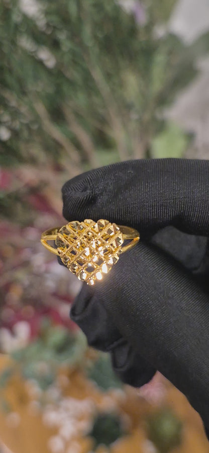 Gold Faceted Heart Ring 21KT - FKJRN21KM11200