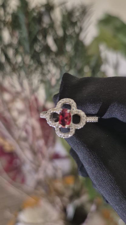 Sterling Silver 925 Oval-Cut Ruby Red Gemstone Flower Ring - FKJRNSLM12326