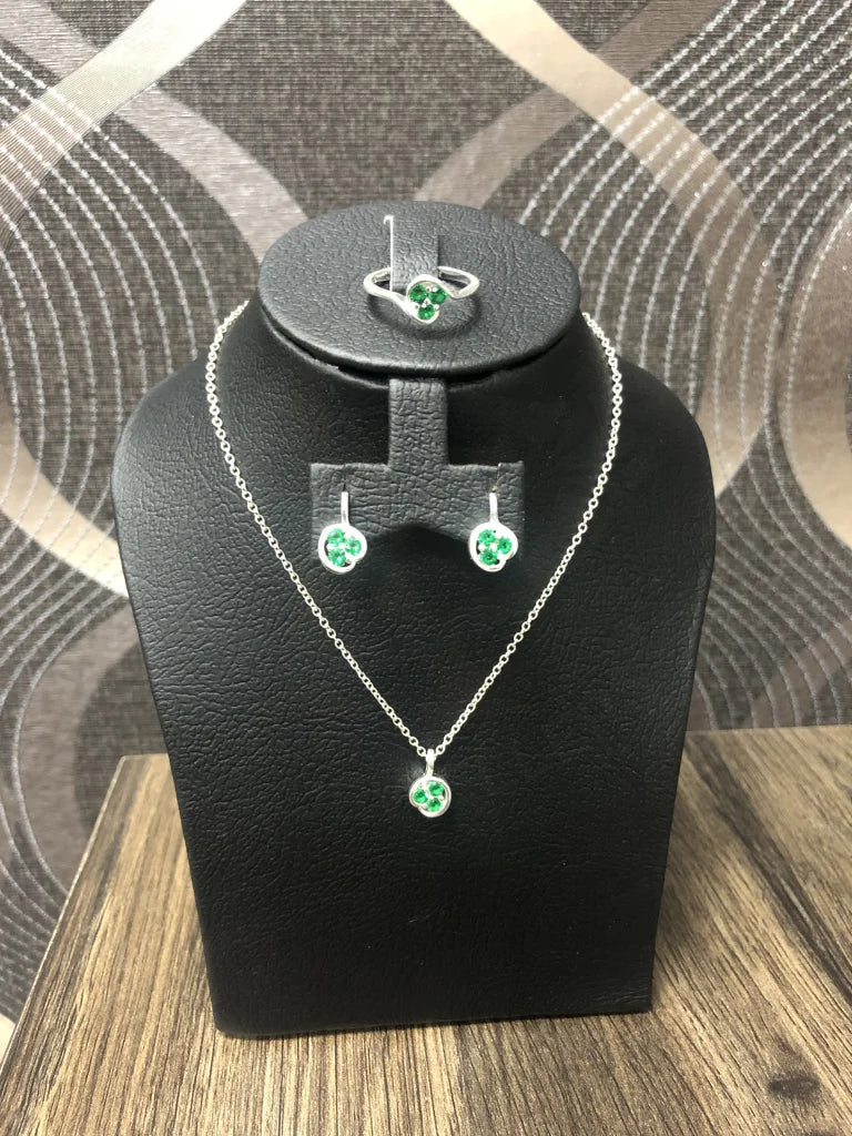 Italian Silver 925 Green Triple Solitaire Pendant Set (Necklace Earrings And Ring) - Fkjnklstsl2107